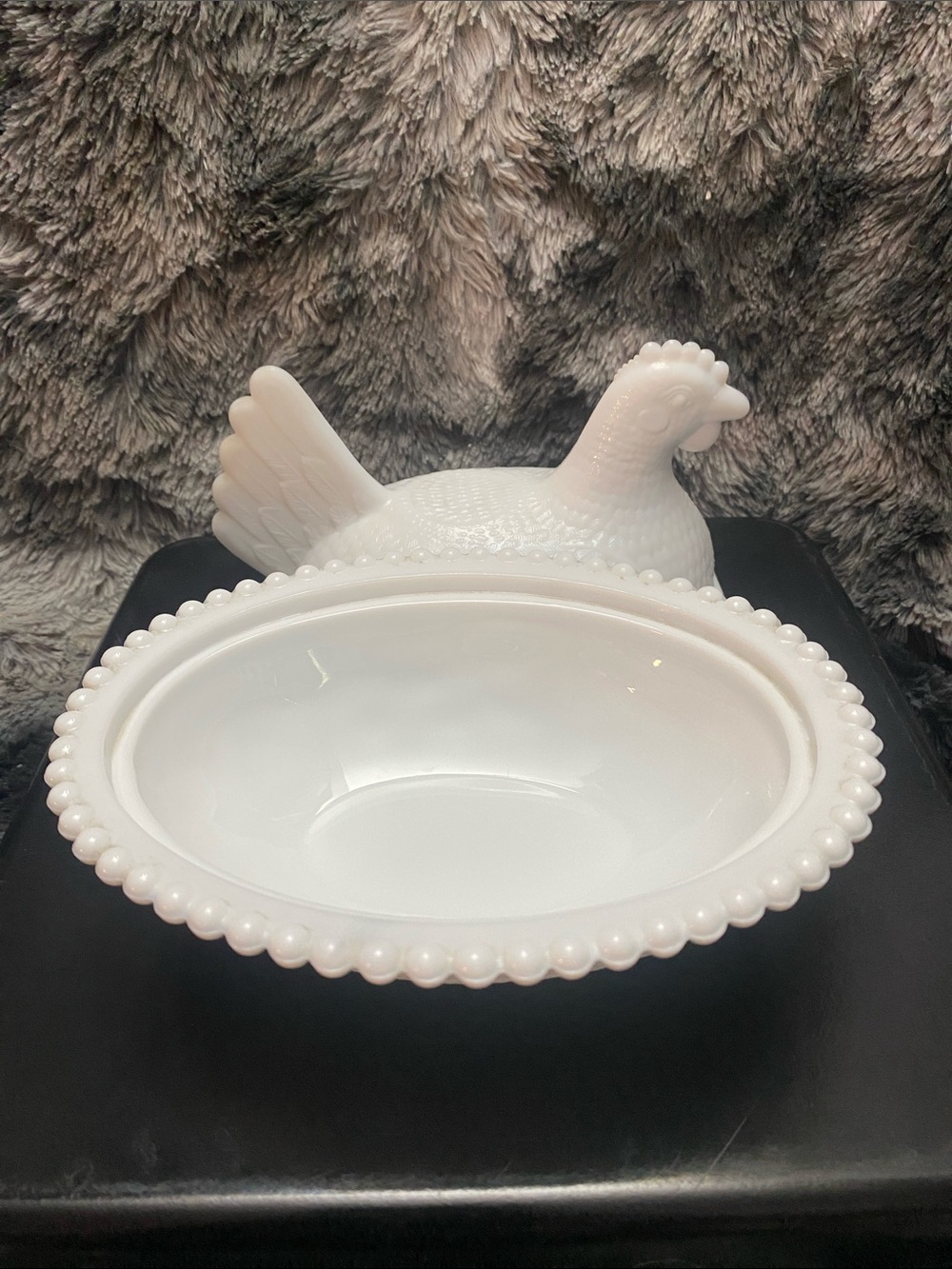 Vintage “Hen on Nest" covered candy dish - Picture 4 of 16